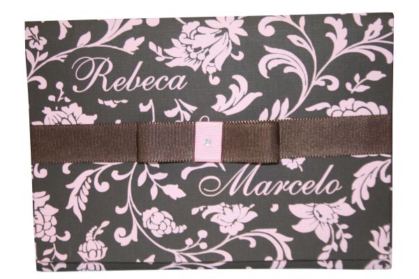 Viena com Floral e Nome em Relevo